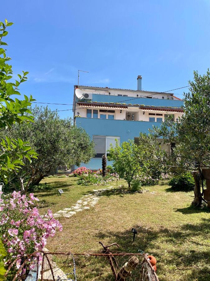 Mare I Kate Apartmani Трибунь Экстерьер фото