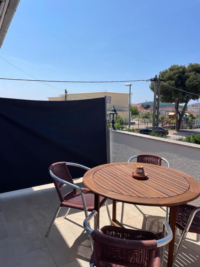 Mare I Kate Apartmani Трибунь Экстерьер фото